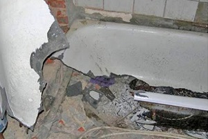 Демонтаж ванны в Первоуральске