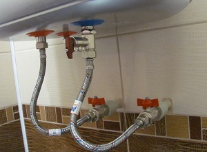 Подключение накопительного водонагревателя в Первоуральске